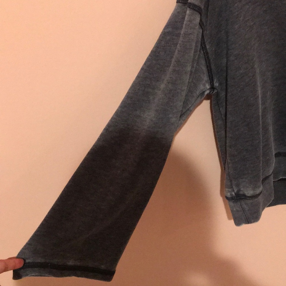 cropped jacket - Picture 2 of 2